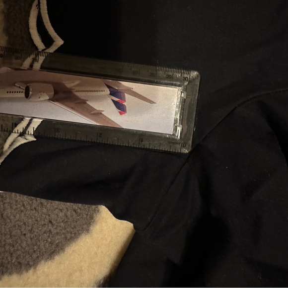 New Ann Taylor Navy Blue Shorts with White Scalloped Trip and Side Zip. US8 - Picture 12 of 12